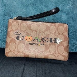 Coach Halloween Large Corner Zip Wristlet In Signature Canvas